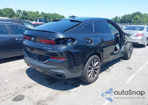 2022 BMW X6 xDrive40I z USA, uszkodzony, nr VIN 5UXCY6C08N9L64415